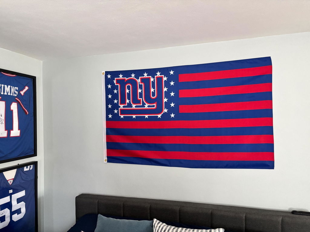 Customer photo of the New York Giants red-and-blue American flag design hanging on a wall